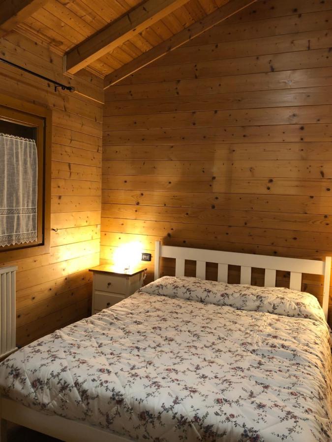 Chalet B&B Laghetti Martina Crevalcore Ngoại thất bức ảnh