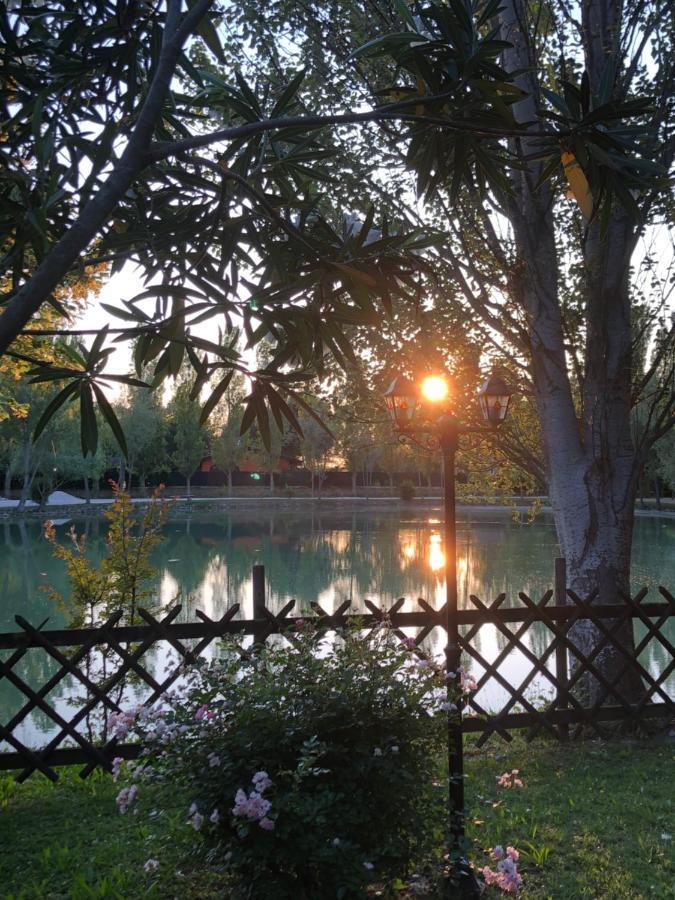 Chalet B&B Laghetti Martina Crevalcore Ngoại thất bức ảnh