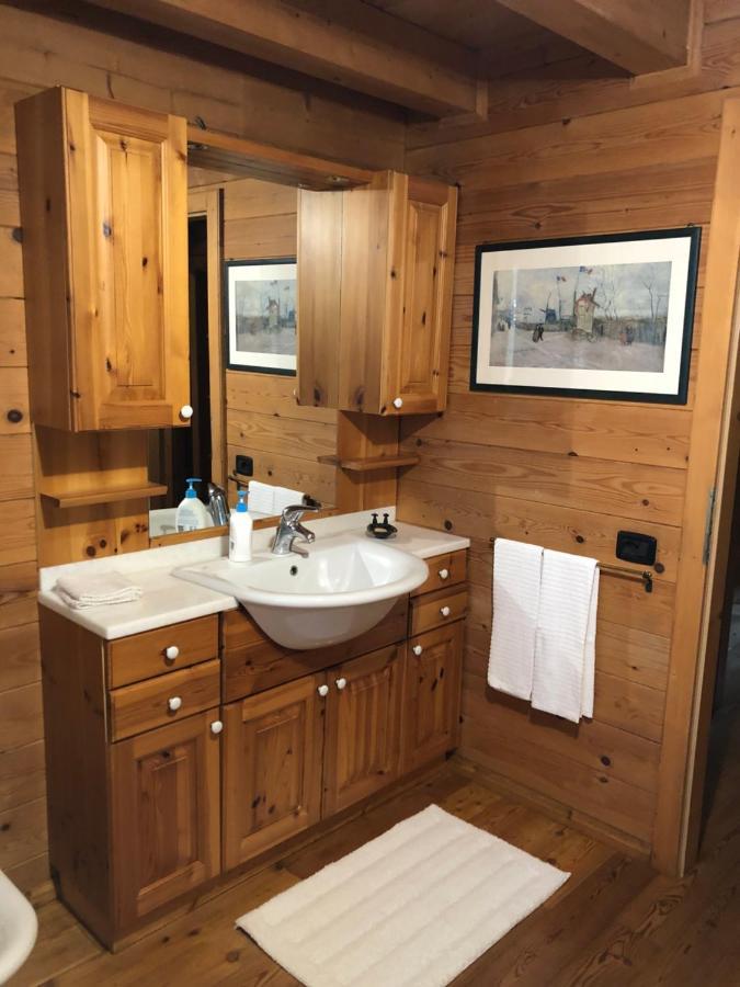 Chalet B&B Laghetti Martina Crevalcore Ngoại thất bức ảnh